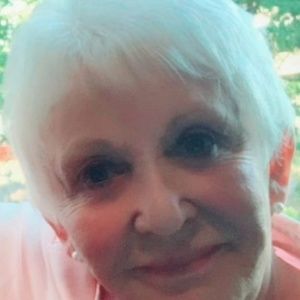 Meet your Posher, Janet